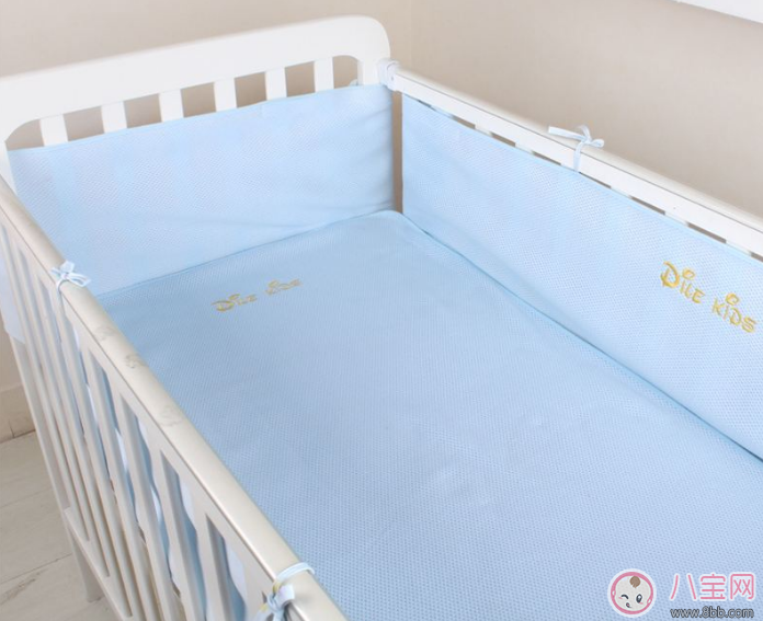 嬰兒床買什么牌子好 進口嬰兒床好不好 嬰兒床買什么牌子好 進口嬰兒床好不好