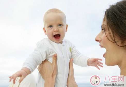 寶寶說話早就是智商高嗎  孩子說話晚就是語言發(fā)育遲緩嗎