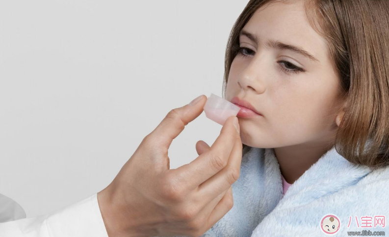 如何鑒別諾如病毒與食物中毒   諾如病毒與食物中毒有什么區(qū)別