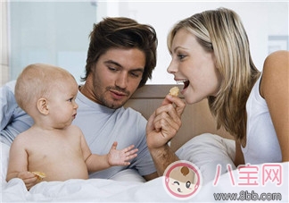 帶小孩生病了累了的句子說說心情短語   寶寶生病很累的心情說說朋友圈