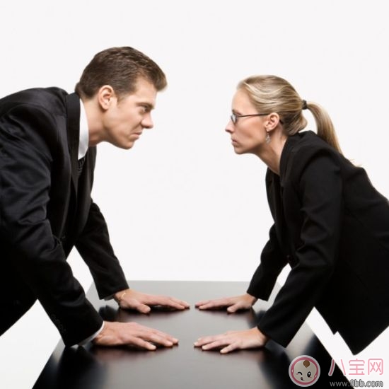 女性滴蟲性陰道炎怎樣治療 滴蟲性陰道炎用什么藥比較好 女性滴蟲性陰道炎怎樣治療 滴蟲性陰道炎用什么藥比較好