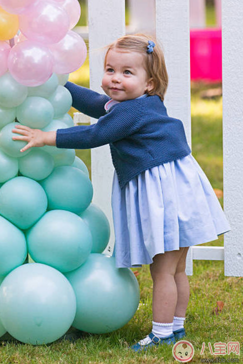 夏洛特小公主上什么幼兒園 為什么夏洛特與哥哥的幼兒園選擇不一樣 夏洛特小公主上什么幼兒園 為什么夏洛特與哥哥的幼兒園選擇不一樣