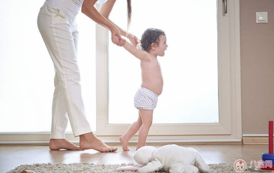 孩子生病大人的心情短語說說   擔心孩子生病的句子說說朋友圈