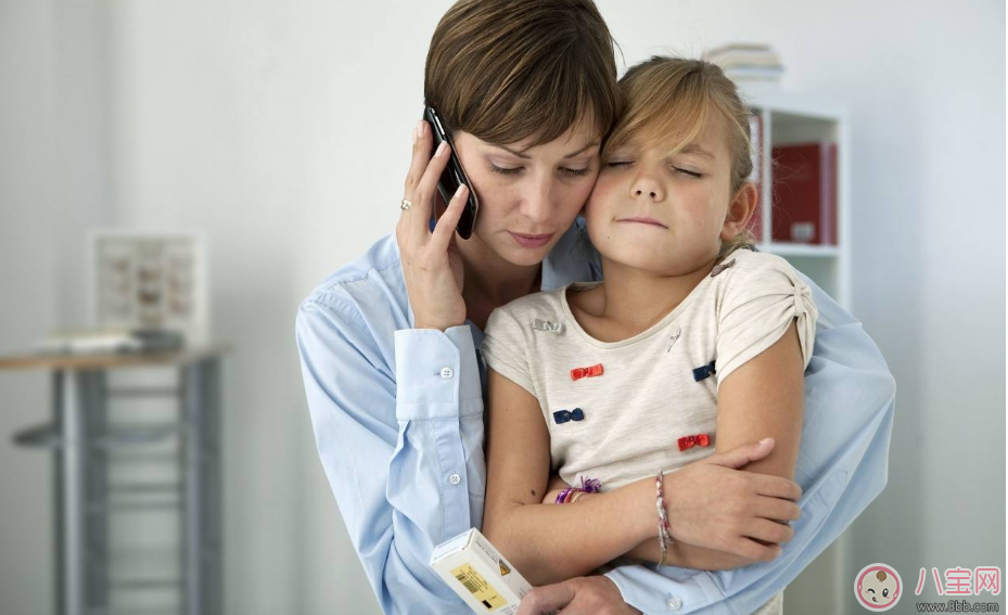 孩子生病大人的心情短語說說   擔心孩子生病的句子說說朋友圈