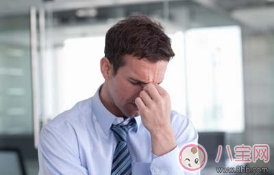 男性無精癥有什么癥狀表現 無精癥有哪些治療方法 男性無精癥有什么癥狀表現 無精癥有哪些治療方法