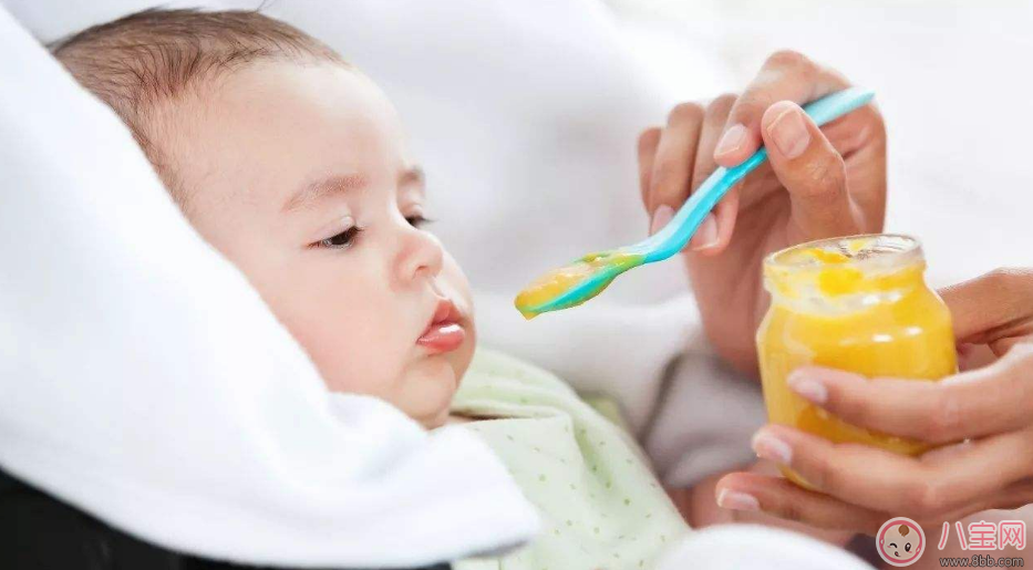 母乳寶寶大便有奶瓣怎么回事   嬰兒大便有奶瓣正常嗎