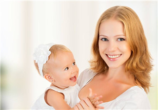 孩子生病大人的心情短語說說   擔(dān)心孩子生病的句子說說朋友圈