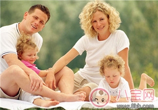 怎樣判斷寶寶是積食發燒  嬰兒積食發燒怎么辦