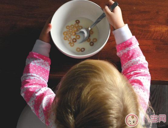 寶寶冬季飲食需要注意什么 小孩冬天怎么均衡營養