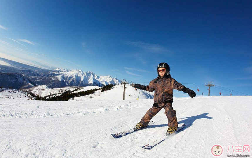 多高的孩子可以滑雪 孩子學滑雪有哪些好處