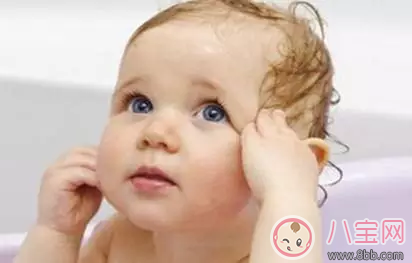 寶寶容易出汗是缺鋅嗎 寶寶愛(ài)出汗應(yīng)如何護(hù)理 寶寶容易出汗是缺鋅嗎 寶寶愛(ài)出汗應(yīng)如何護(hù)理