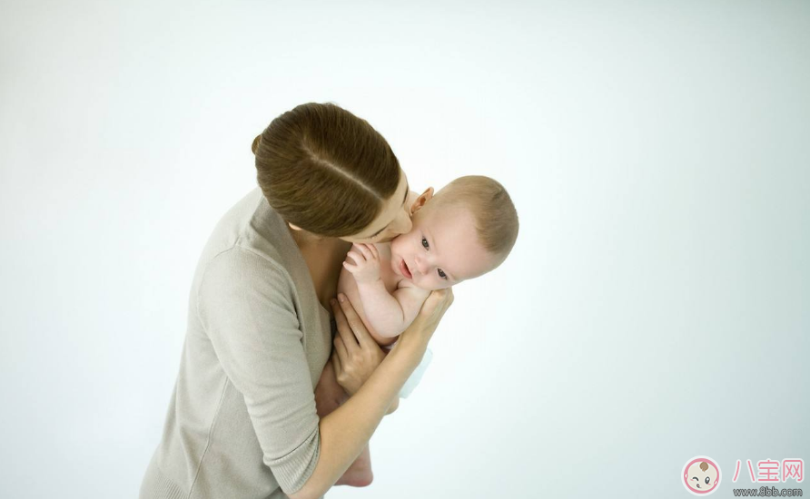 寶寶脾虛積食的表現有哪些 寶寶脾虛積食怎么調理 寶寶脾虛積食的表現有哪些 寶寶脾虛積食怎么調理