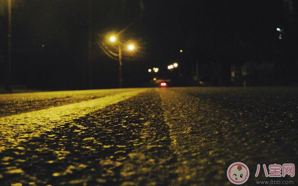 晚上不帶孩子出門有哪些含義 晚上帶孩子出門容易被嚇到嗎