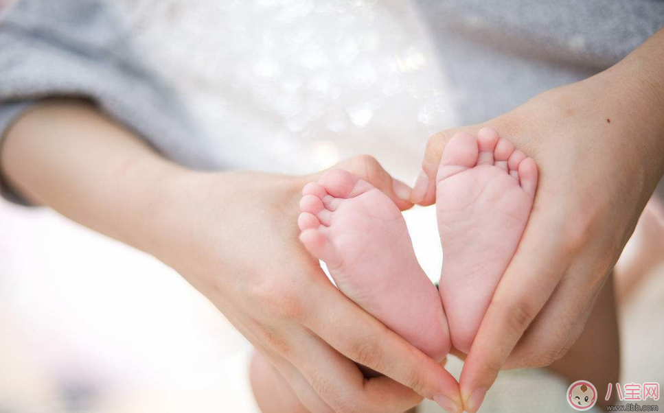 寶寶剛出生的心情說說 嬰兒出生當(dāng)爸的心情說說朋友圈