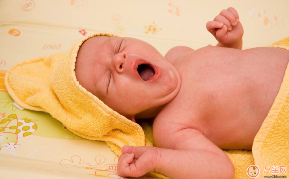 寶寶剛出生的心情說說 嬰兒出生當(dāng)爸的心情說說朋友圈