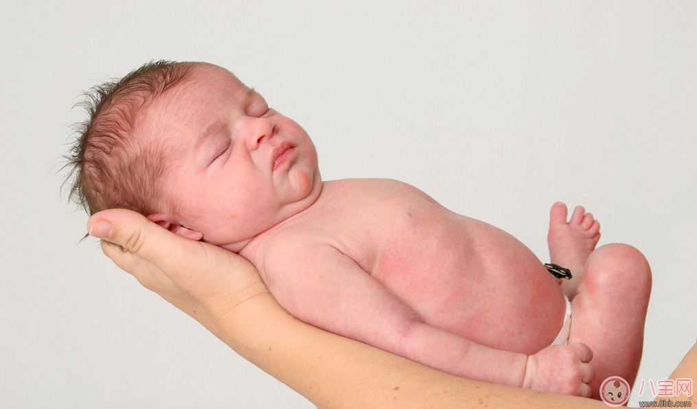 嬰兒出生缺氧有后遺癥嗎 對(duì)于缺氧寶寶應(yīng)如何護(hù)理