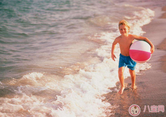 2018男孩帶水小名 男孩水開頭水結(jié)尾小名怎么取