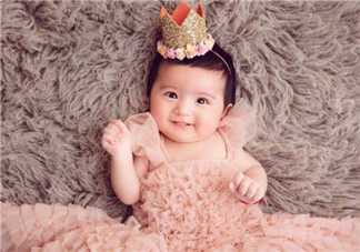 2018女寶寶萌萌噠的小名 2018狗寶寶帶萌的名字叫什么好