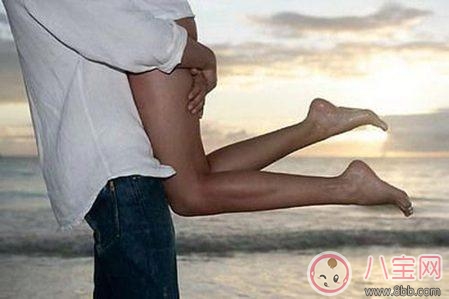 女性第一次做愛應該怎么做 第一次做愛要做好哪些準備 女性第一次做愛應該怎么做 第一次做愛要做好哪些準備