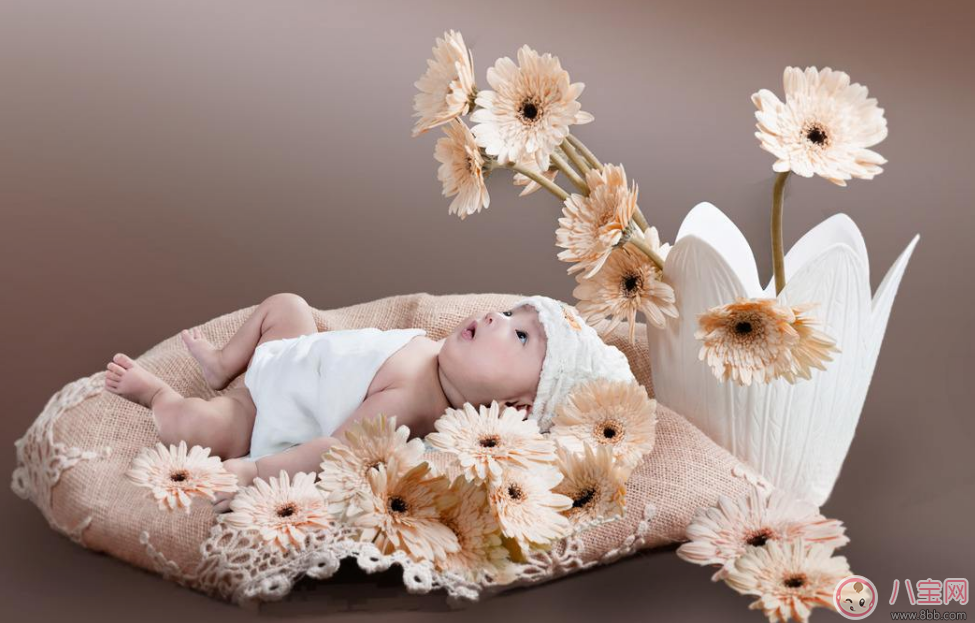 寶寶百日照父母寄語 發孩子百天照祝福語簡短句子