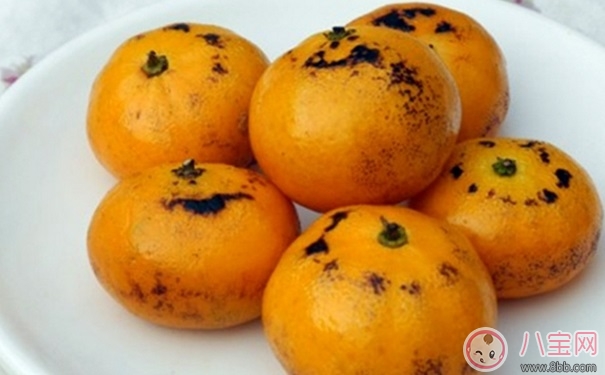 風熱咳嗽能吃烤橘子嗎 吃烤橘子有哪些注意事項 風熱咳嗽能吃烤橘子嗎 吃烤橘子有哪些注意事項