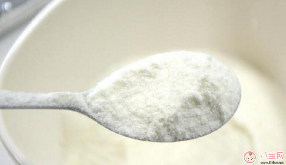 半歲寶寶米粉怎么吃 寶寶吃米粉應該注意哪些問題 半歲寶寶米粉怎么吃 寶寶吃米粉應該注意哪些問題
