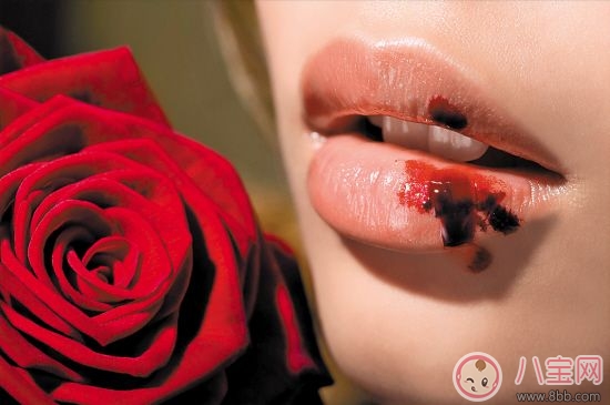 女性經(jīng)期為什么想做愛 女性經(jīng)期做愛要注意什么