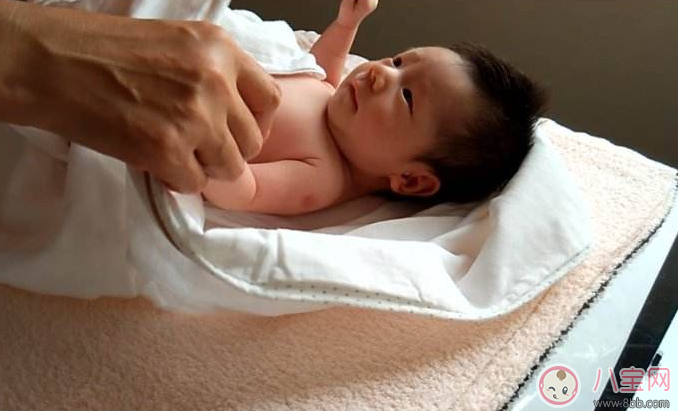 臘月初一出生的人命硬嗎 臘月初一出生的孩子好不好