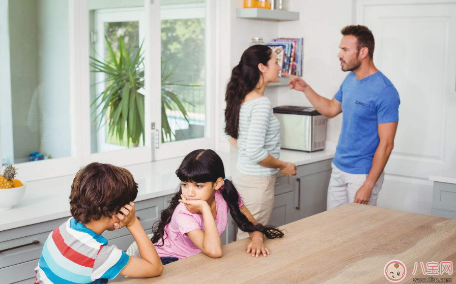 怎樣看待幼兒之間的爭吵 如何處理小孩之間的吵鬧
