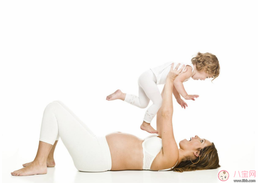 孕婦肚臍突出是男孩還是女孩 肚臍眼突出的都生男孩嗎 孕婦肚臍突出是男孩還是女孩 肚臍眼突出的都生男孩嗎