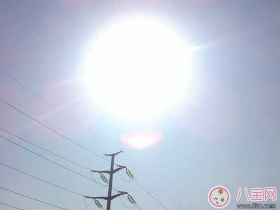 冬天曬太陽皮膚癢怎么回事 冬天曬太陽癢怎么辦 冬天曬太陽皮膚癢怎么回事 冬天曬太陽癢怎么辦