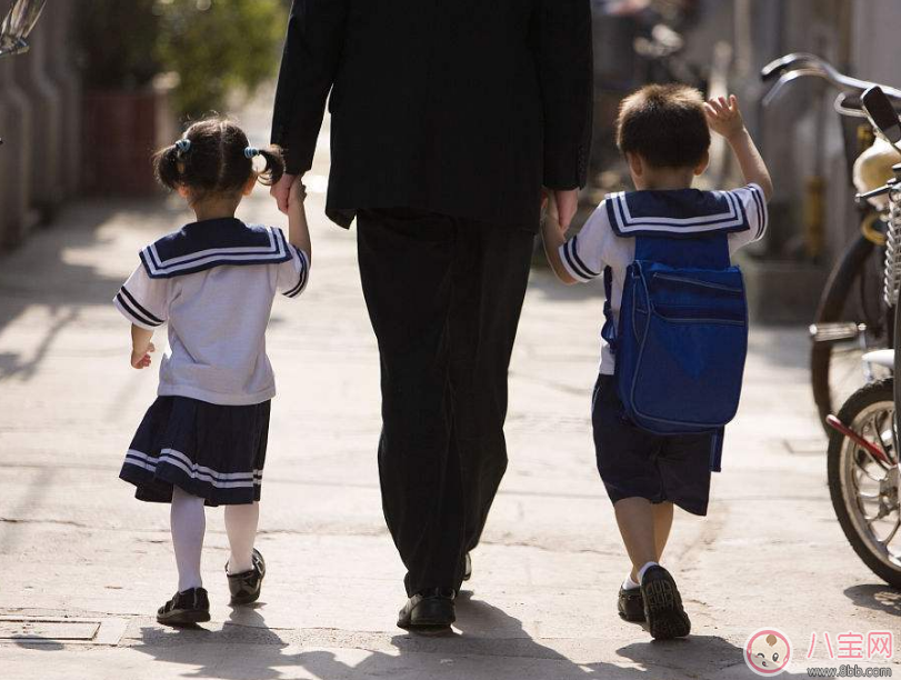 接孩子放學(xué)的心情說(shuō)說(shuō) 接小孩放學(xué)的心情說(shuō)說(shuō)