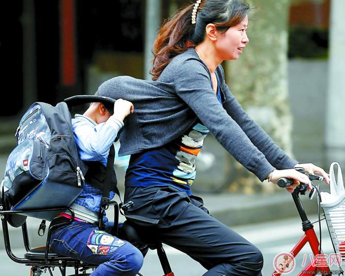 接孩子放學(xué)的心情說(shuō)說(shuō) 接小孩放學(xué)的心情說(shuō)說(shuō)