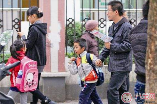 接孩子放學(xué)的心情說(shuō)說(shuō) 接小孩放學(xué)的心情說(shuō)說(shuō)