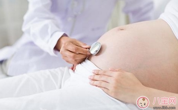 孕婦羊水過少能順產嗎 孕婦羊水過少順產風險大嗎 孕婦羊水過少能順產嗎 孕婦羊水過少順產風險大嗎