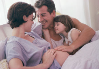 女性懷孕期間能做愛嗎 女性懷孕期間最安全做愛姿勢推薦