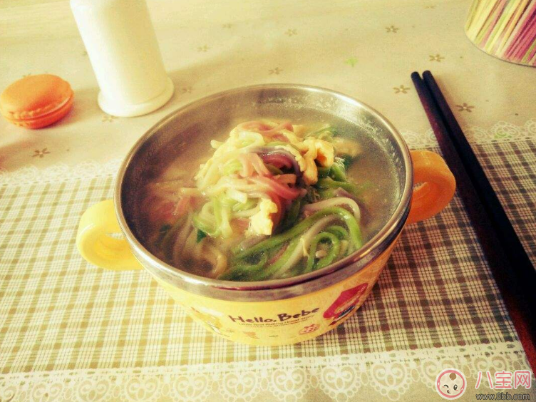 什么時(shí)候給寶寶添加輔食比較好 寶寶輔食添加注意事項(xiàng)