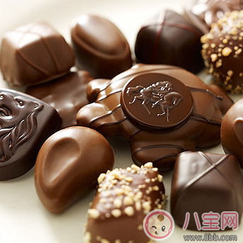 寶寶幾歲可以吃巧克力 2歲以下寶寶可以吃巧克力嗎