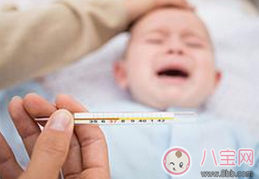 寶寶發燒嗜睡正常嗎 寶寶發燒后這些注意事項你知道嗎