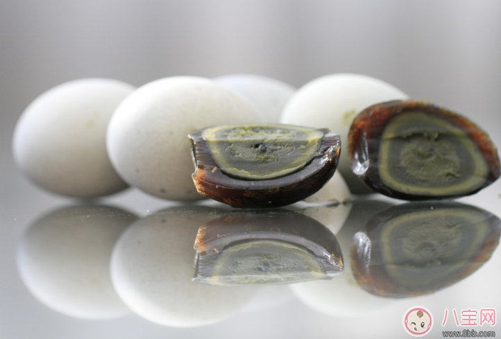 月子期間能不能吃皮蛋瘦肉粥 哺乳期能吃無鉛皮蛋嗎