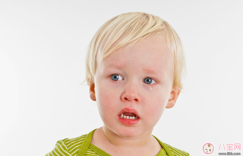 孩子只知道哭解決問(wèn)題怎么改 孩子喜歡用哭威脅爸爸媽媽怎么辦 