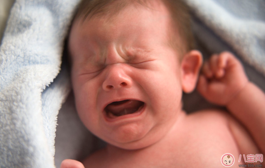 孩子只知道哭解決問(wèn)題怎么改 孩子喜歡用哭威脅爸爸媽媽怎么辦 