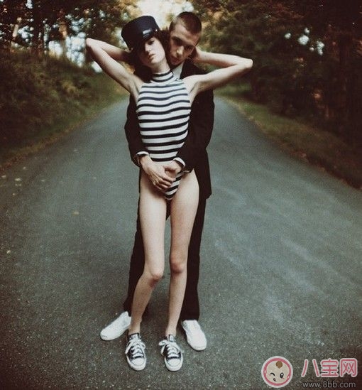 和男朋友做愛哪種姿勢最舒服 男朋友用哪種姿勢插得最深 和男朋友做愛哪種姿勢最舒服 男朋友用哪種姿勢插得最深