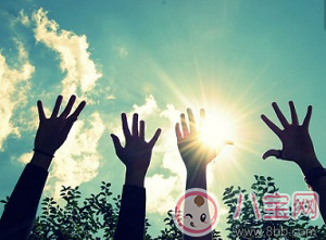 通知書評語怎么寫 ?2018通知書簡短評語大全