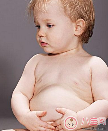 新生兒肚子脹氣怎么辦 怎樣判斷嬰兒肚子有無(wú)脹氣