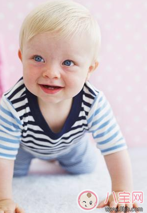 寶寶曬太陽可以直曬嗎 寶寶曬太陽能不能曬頭