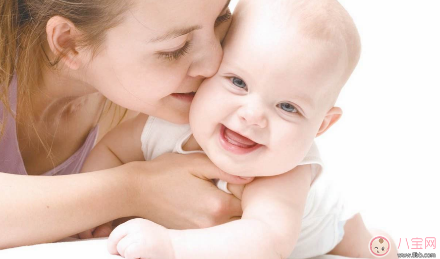寶寶腸絞痛和腸脹氣有什么區別 如何緩解寶寶肚子不舒服