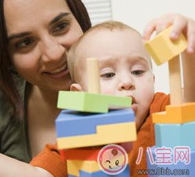 寶寶愛搶東西怎么辦 寶寶什么東西都想要怎么教育