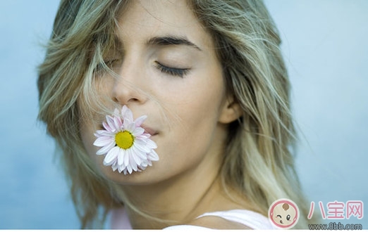 為什么給男朋友口交時他沒反應 女朋友口交時吞了精液為什么會不舒服