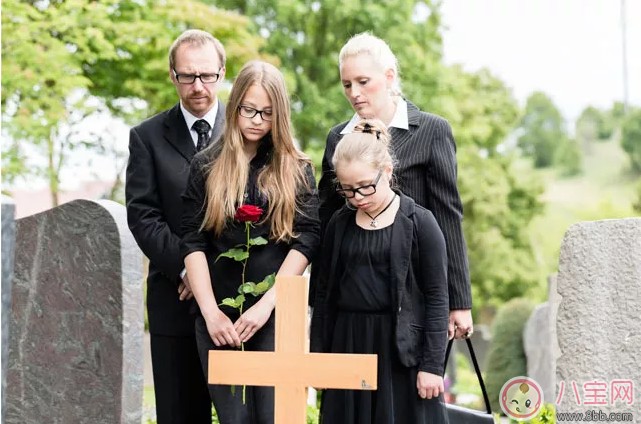 從哪里能看出來孩子有抑郁的癥狀 孩子抑郁的表現(xiàn)是什么